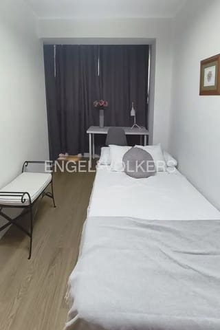 3 sovrum Lägenhet att hyra i L'Hort de Senabre, Valencia stad - 1 500 € (Ref: 9914028)