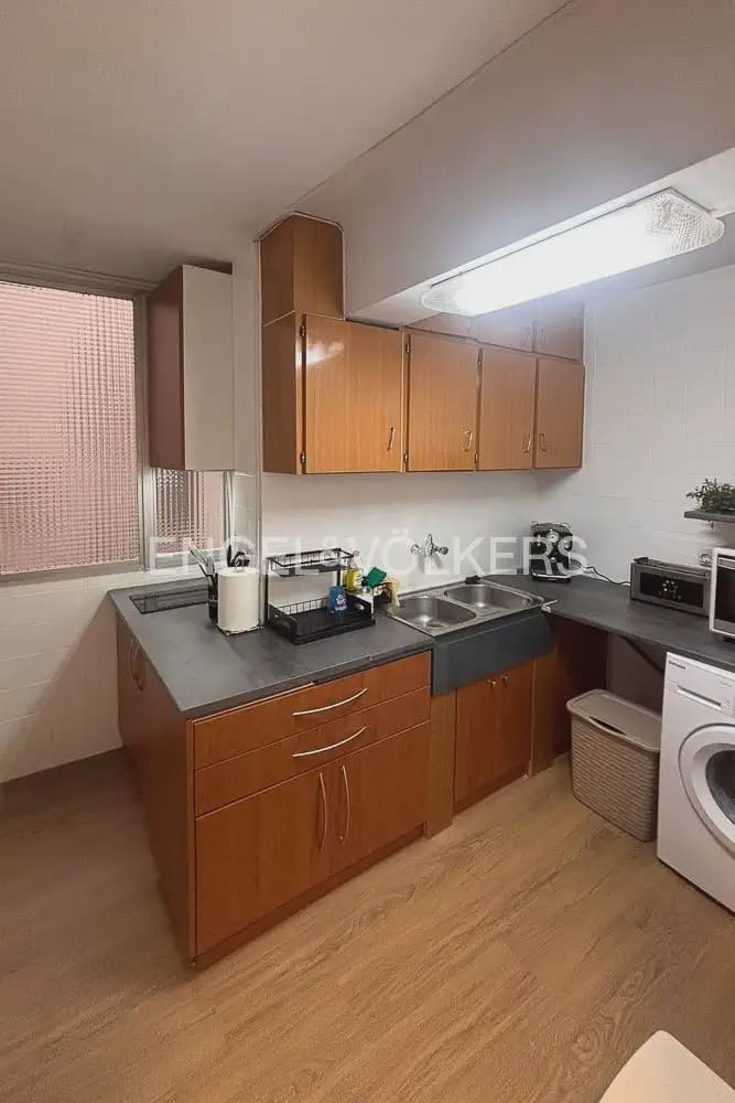 3 sovrum Lägenhet att hyra i Valencia stad - 1 500 € (Ref: 9914028)