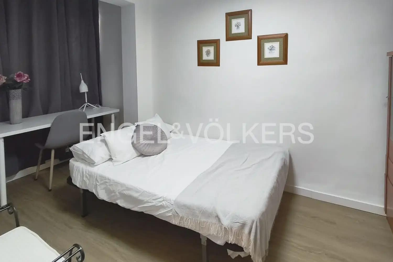 3 sovrum Lägenhet att hyra i Valencia stad - 1 500 € (Ref: 9914028)