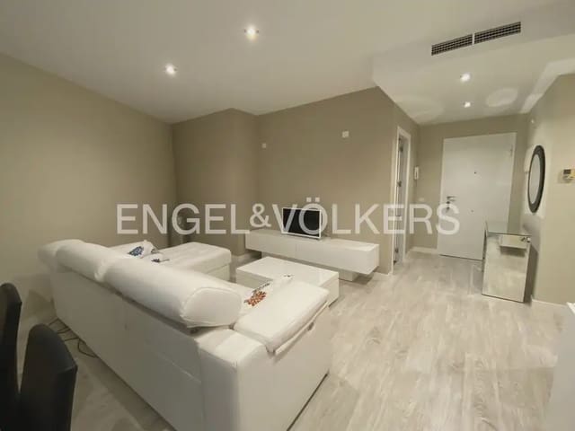 2 quarto Apartamento para arrendar em Torrent com piscina garagem - 1 400 € (Ref: 9914704)