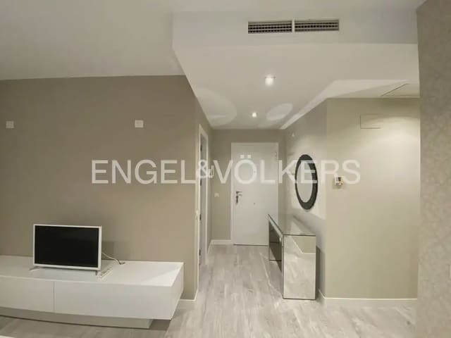 2 quarto Apartamento para arrendar em Torrent com piscina garagem - 1 400 € (Ref: 9914704)