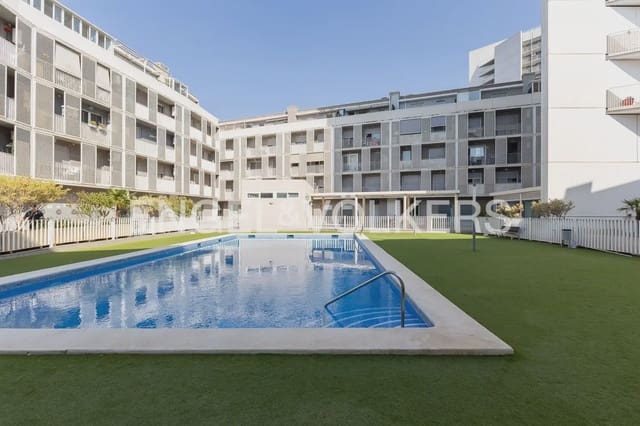 2 sypialnia Mieszkanie do wynajęcia w Torrent z basenem garażem - 1 400 € (Ref: 9914704)