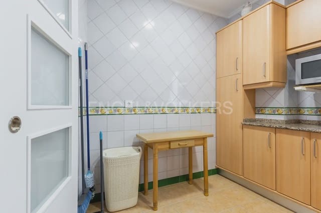 Piso de 3 habitaciones en Russafa, València ciudad en alquiler - 1.600 € (Ref: 9914905)