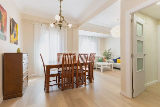 Piso de 3 habitaciones en Russafa, València ciudad en alquiler - 1.600 € (Ref: 9914905)