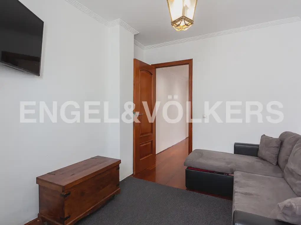 2 soverom Penthouse til leie i Valencia by - € 2 000 (Ref: 9914907)