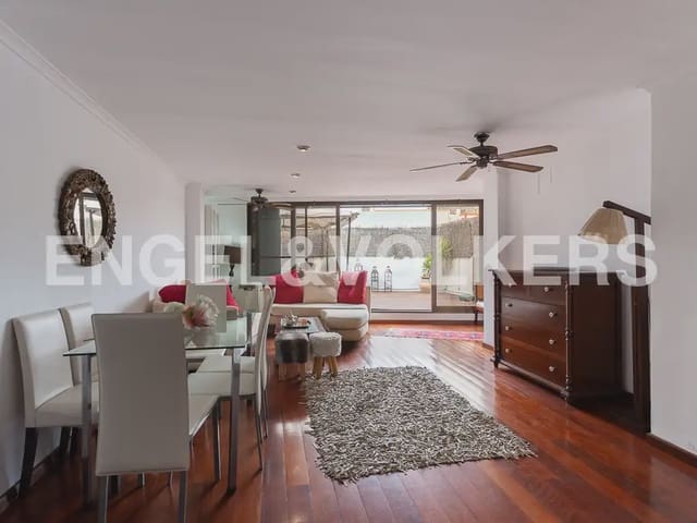 2 soverom Penthouse til leie i El Botanic, Valencia by - € 2 000 (Ref: 9914907)
