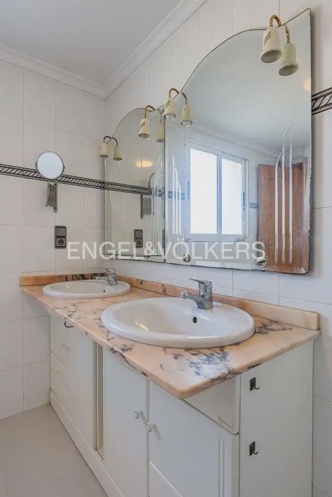 3 chambre Villa/Maison Mitoyenne à vendre à Els Poblets avec garage - 395 000 € (Ref: 9914962)