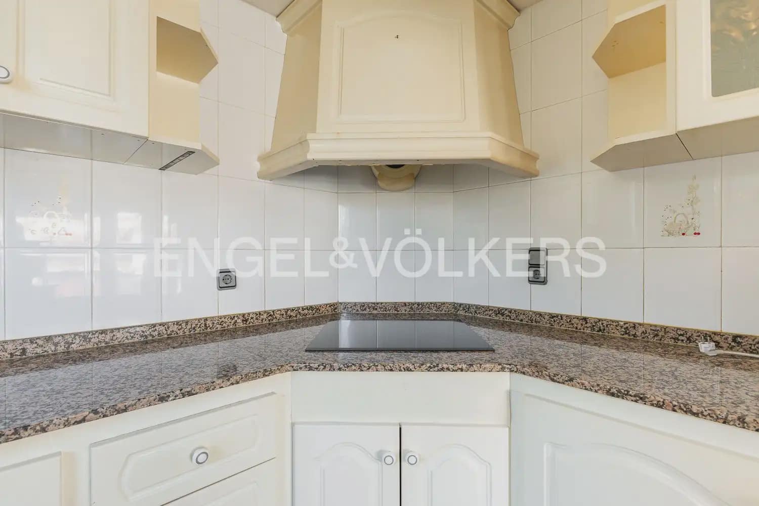 3 chambre Villa/Maison Mitoyenne à vendre à Els Poblets avec garage - 395 000 € (Ref: 9914962)