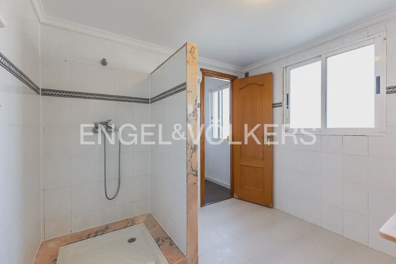 3 chambre Villa/Maison Mitoyenne à vendre à Els Poblets avec garage - 395 000 € (Ref: 9914962)