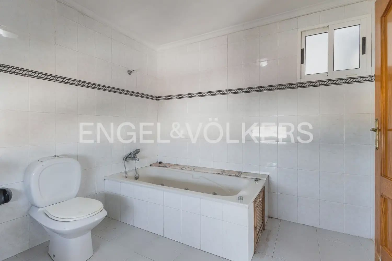 3 chambre Villa/Maison Mitoyenne à vendre à Els Poblets avec garage - 395 000 € (Ref: 9914962)