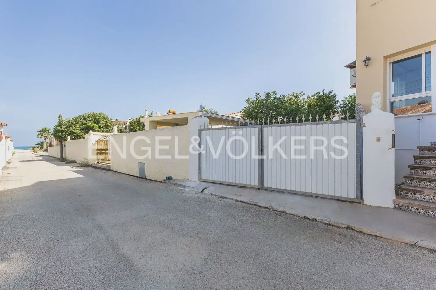 3 chambre Villa/Maison Mitoyenne à vendre à Els Poblets avec garage - 395 000 € (Ref: 9914962)