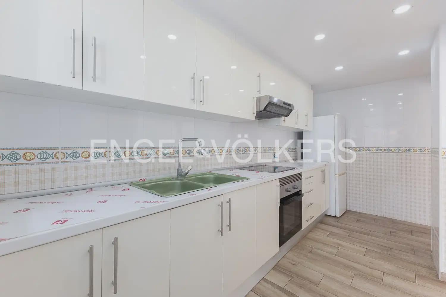 2 quarto Apartamento para venda em Valencia cidade com garagem - 315 000 € (Ref: 9914963)