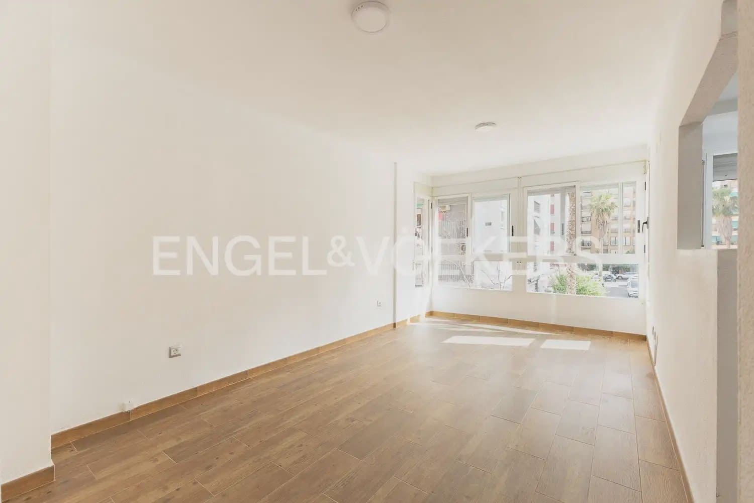 2 quarto Apartamento para venda em Valencia cidade com garagem - 315 000 € (Ref: 9914963)