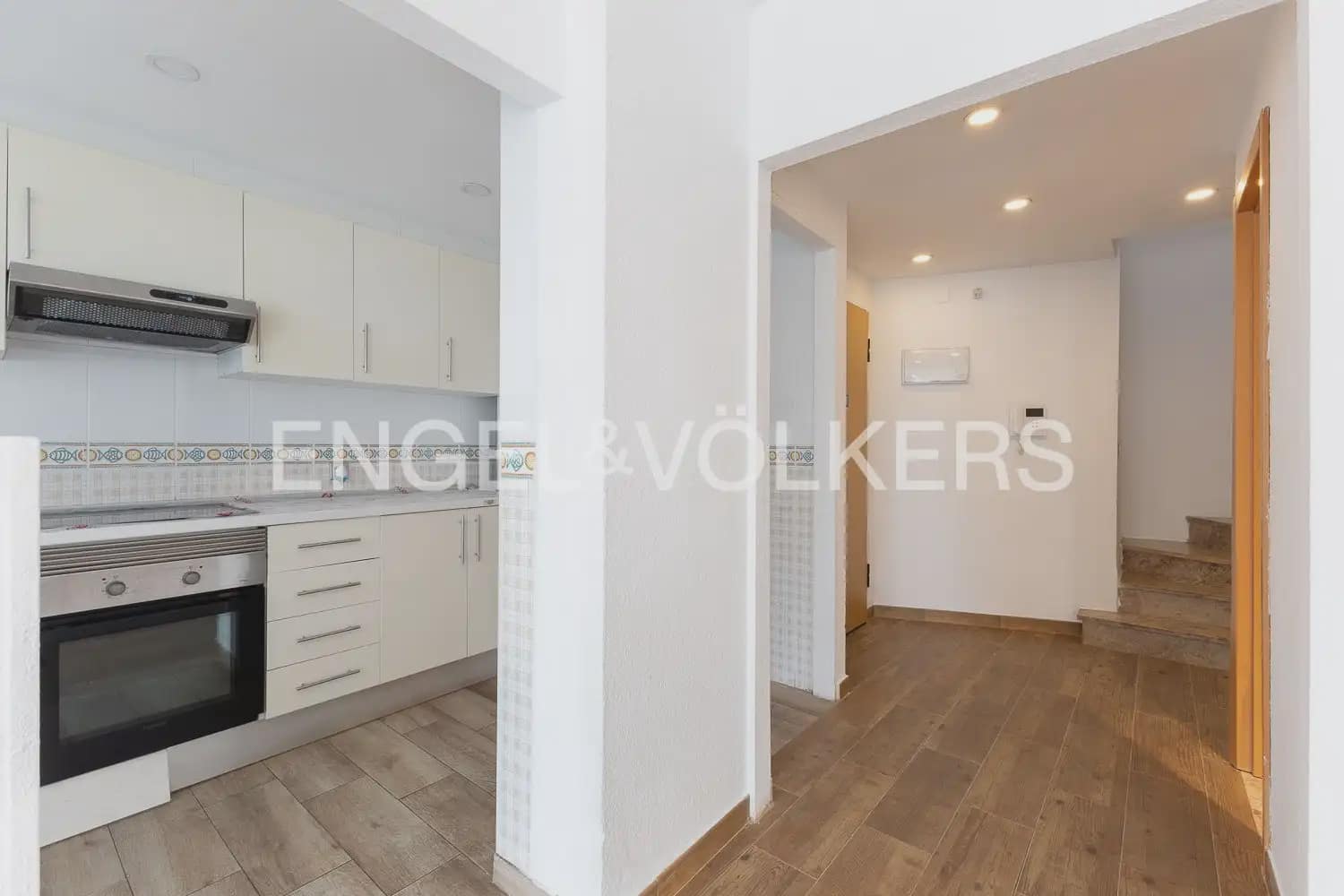 2 quarto Apartamento para venda em Valencia cidade com garagem - 315 000 € (Ref: 9914963)