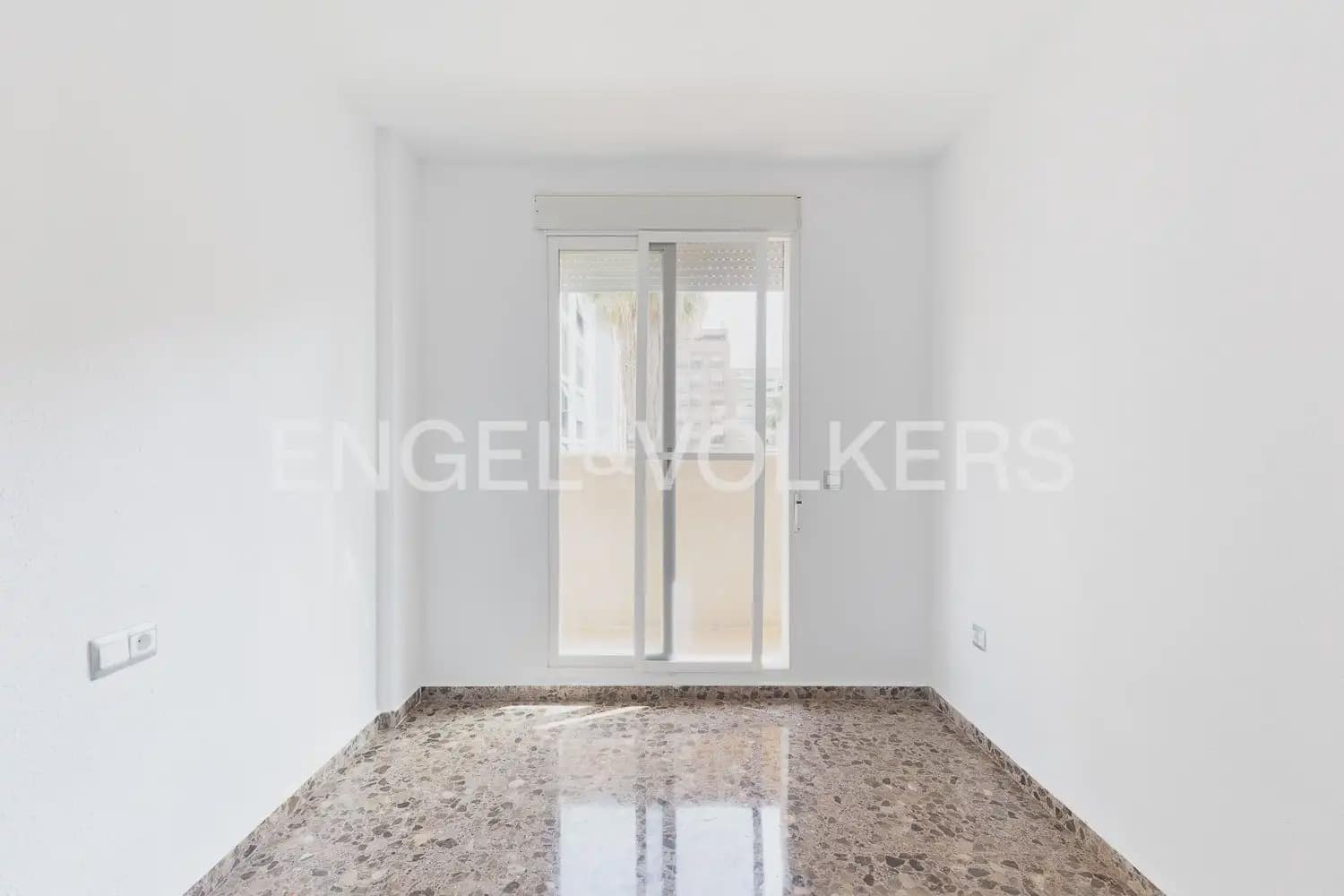 2 quarto Apartamento para venda em Valencia cidade com garagem - 315 000 € (Ref: 9914963)
