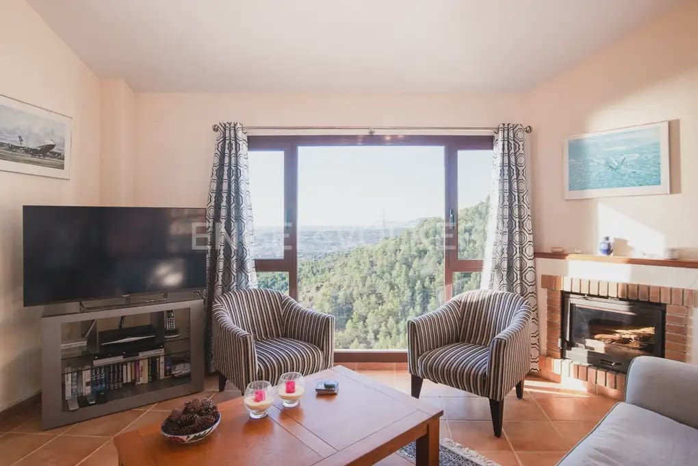 4 bedroom Villa for sale in Alcala de Xivert with pool - € 399,950 (Ref: 9916342)