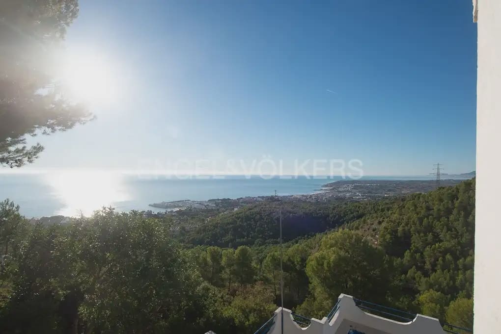 4 bedroom Villa for sale in Alcala de Xivert with pool - € 399,950 (Ref: 9916342)