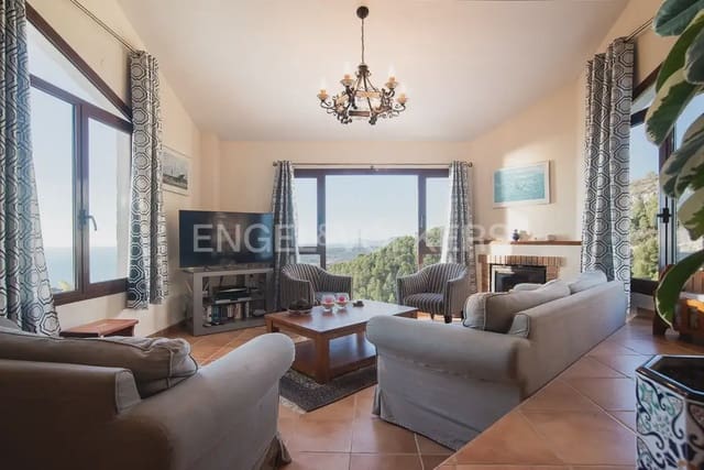 4 soveværelse Villa til salg i Alcossebre, Alcalá de Xivert med swimmingpool - € 399.950 (Ref: 9916342)