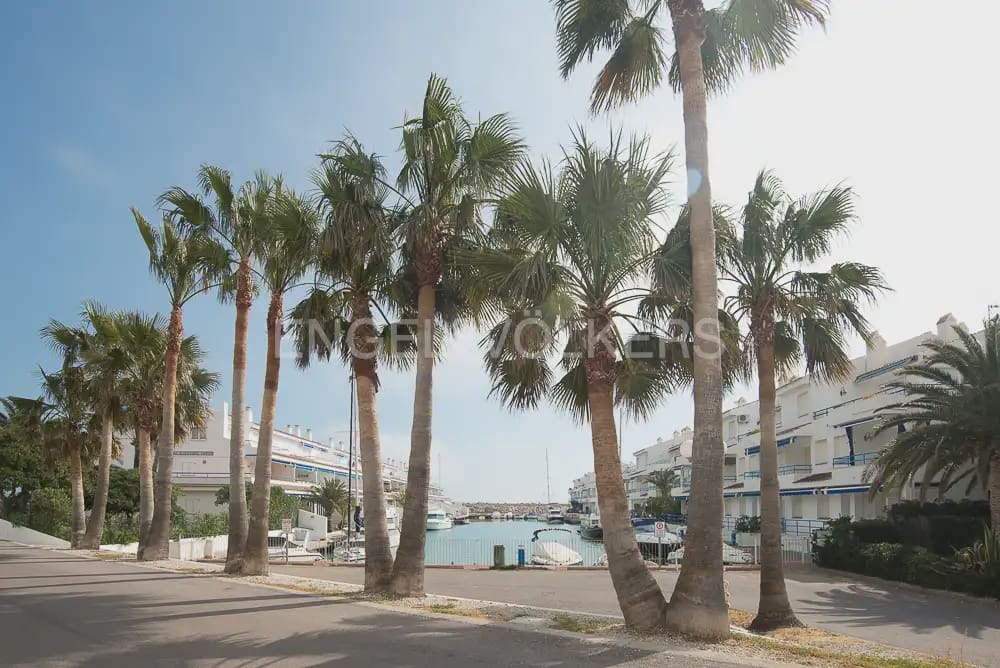4 bedroom Villa for sale in Alcala de Xivert with pool - € 399,950 (Ref: 9916342)