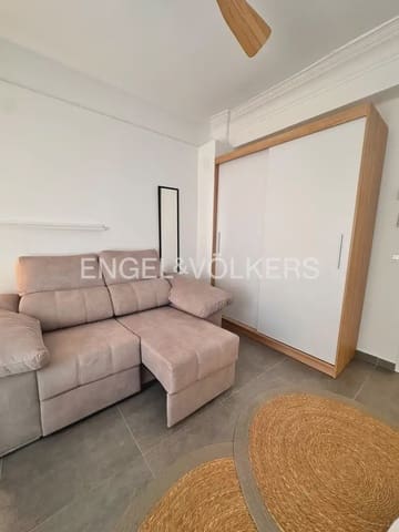3 sovrum Lägenhet att hyra i Mestalla, Valencia stad - 1 800 € (Ref: 9918660)