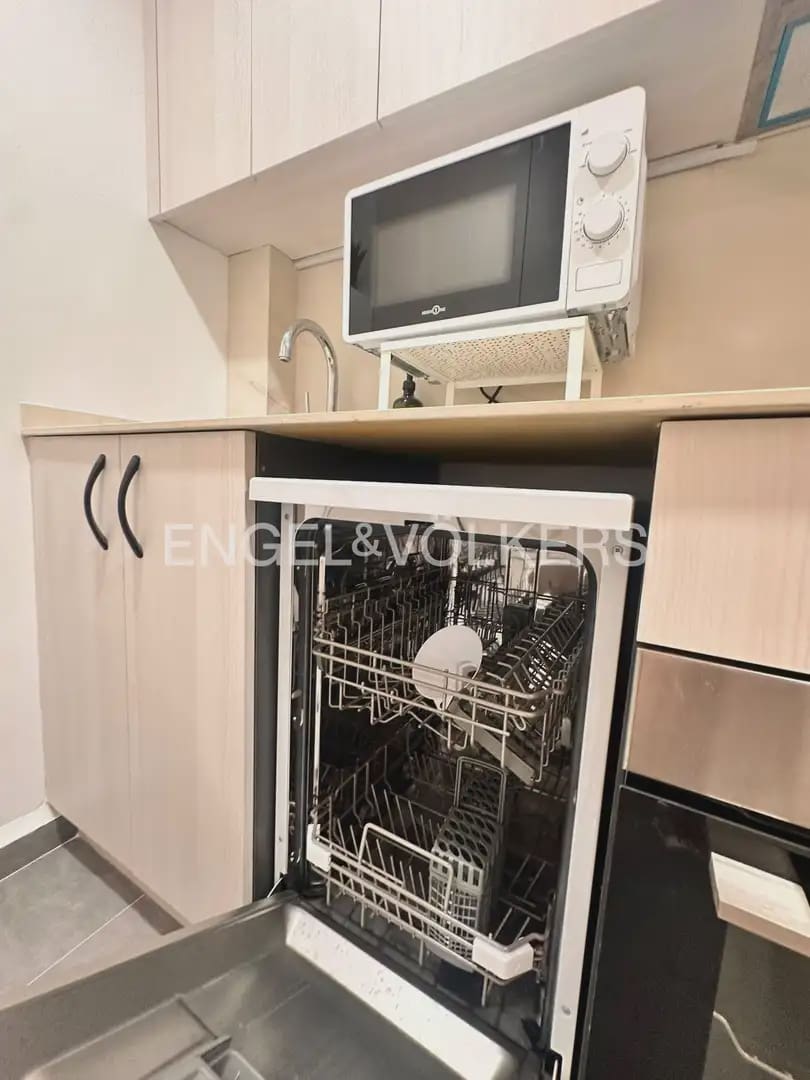 3 sovrum Lägenhet att hyra i Valencia stad - 1 800 € (Ref: 9918660)