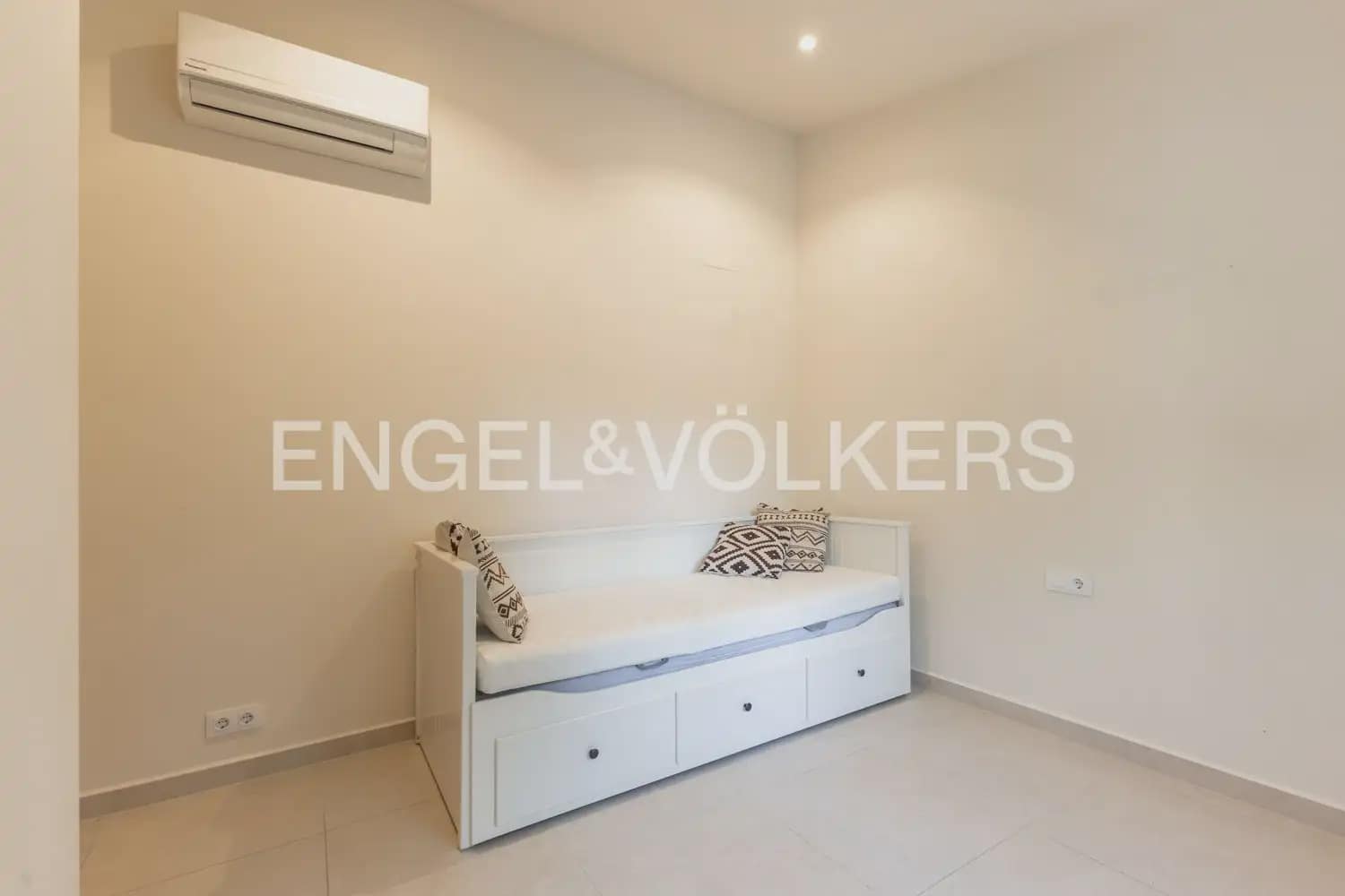2 Zimmer Villa zu verkaufen in Javea / Xabia mit Pool Garage - 529.500 € (Ref: 9918850)