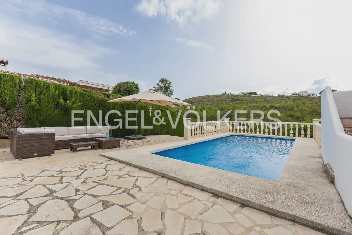 2 Zimmer Villa zu verkaufen in Javea / Xabia mit Pool Garage - 529.500 € (Ref: 9918850)