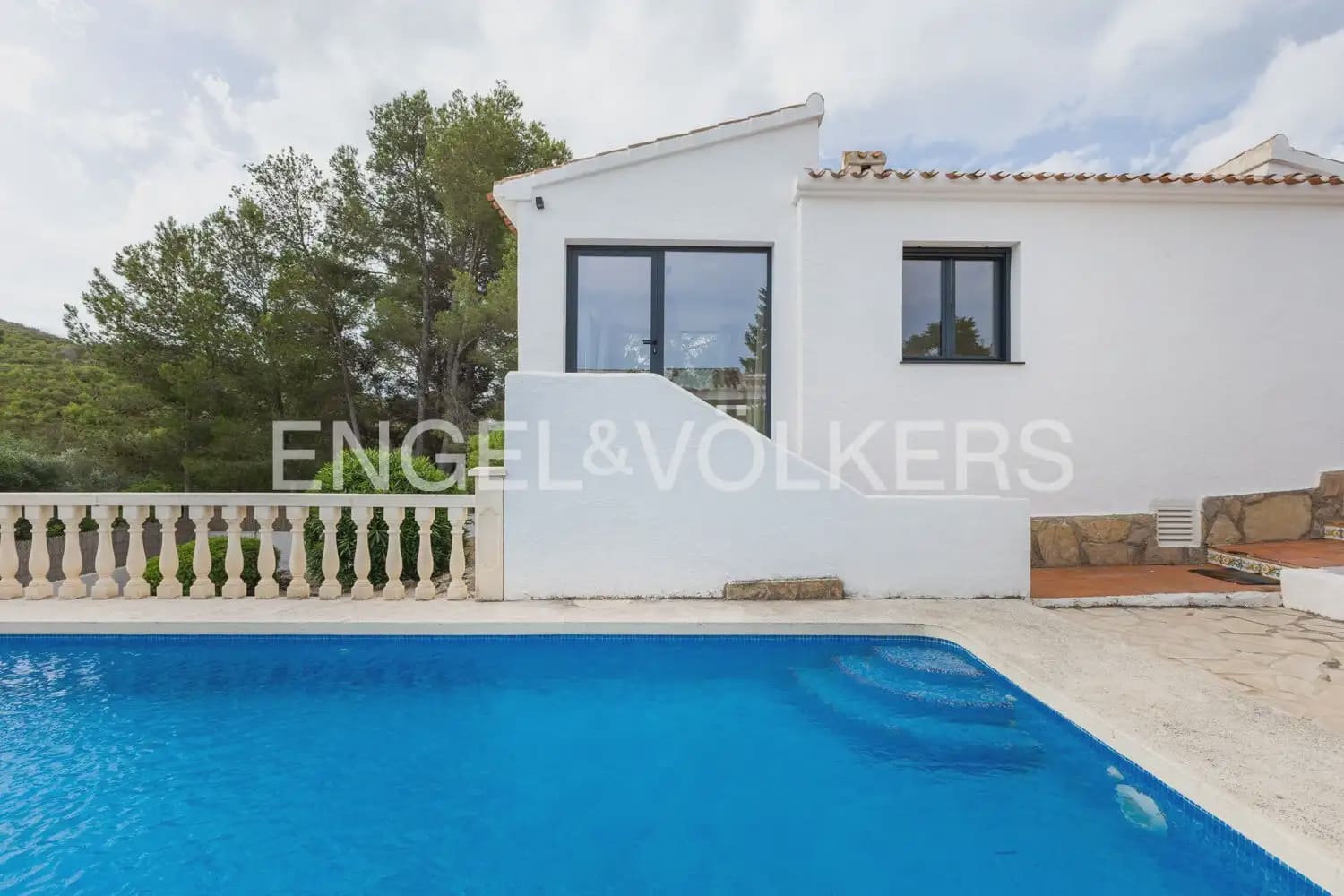 2 Zimmer Villa zu verkaufen in Javea / Xabia mit Pool Garage - 529.500 € (Ref: 9918850)