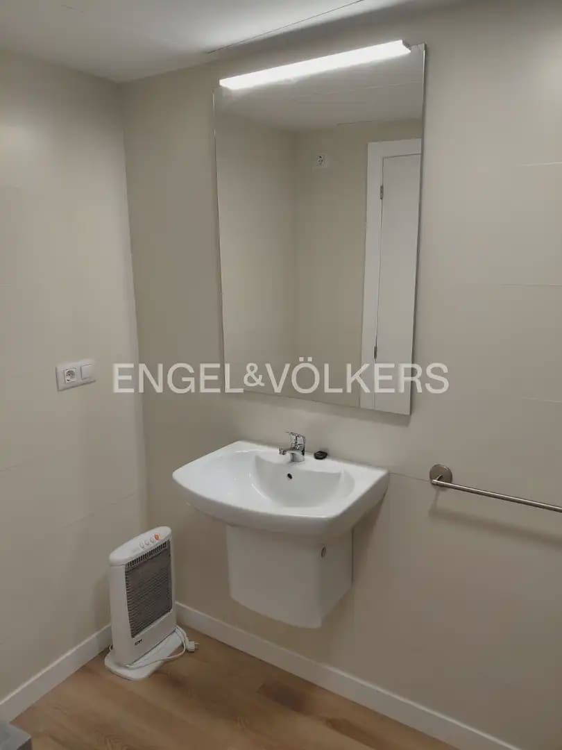 3 Zimmer Penthouse zu vermieten in Denia - 2.000 € (Ref: 9918851)
