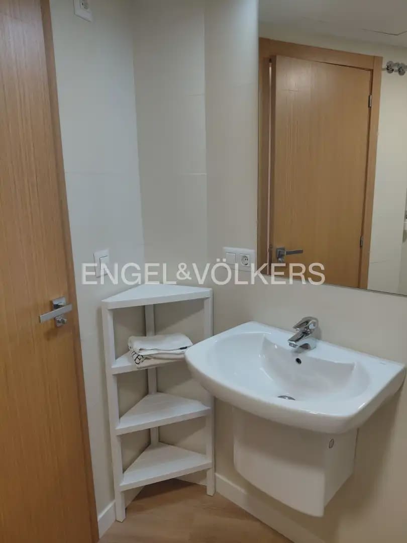 3 Zimmer Penthouse zu vermieten in Denia - 2.000 € (Ref: 9918851)