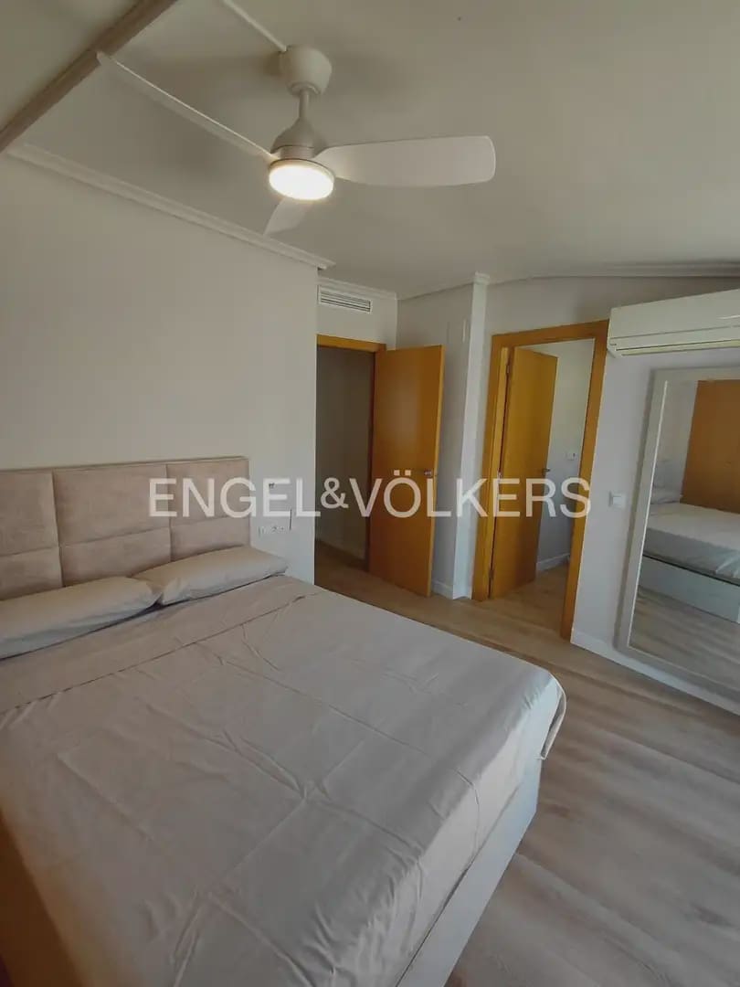 3 Zimmer Penthouse zu vermieten in Denia - 2.000 € (Ref: 9918851)