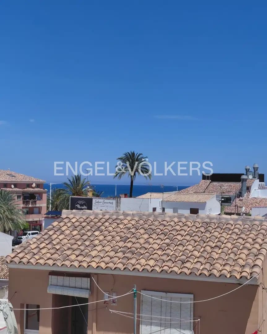 3 Zimmer Penthouse zu vermieten in Denia - 2.000 € (Ref: 9918851)