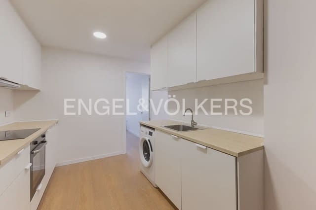4 slaapkamer Flat te huur in Cabanyal-Canyamelar, Valencia stad - € 1.700 (Ref: 9919043)