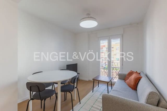 4 quarto Apartamento para arrendar em Cabanyal-Canyamelar, Valência cidade - 1 700 € (Ref: 9919043)