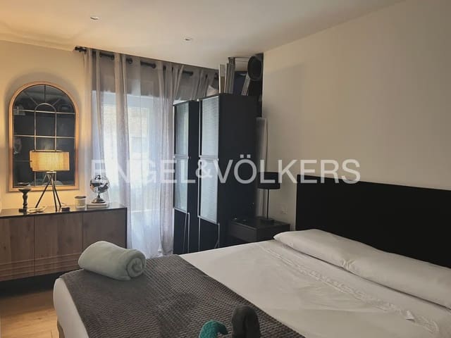 1 sovrum Lägenhet att hyra i Ciutat Jardi, Valencia stad - 1 350 € (Ref: 9919044)
