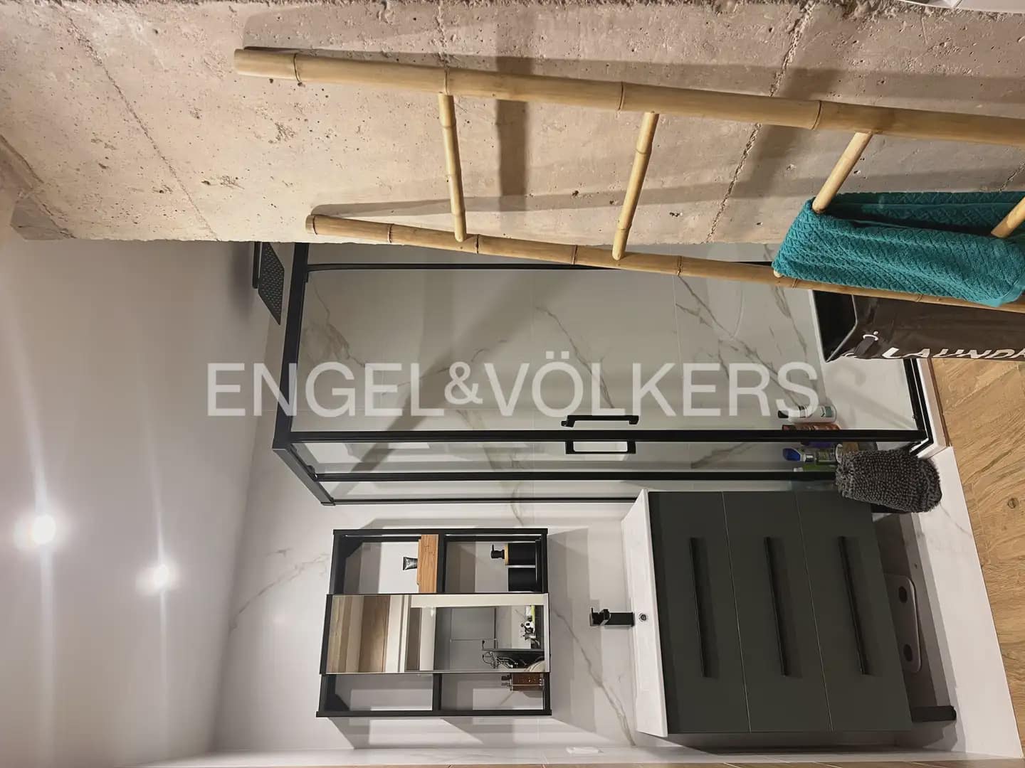 1 sovrum Lägenhet att hyra i Valencia stad - 1 350 € (Ref: 9919044)