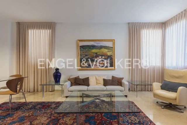 4 sovrum Lägenhet att hyra i La Xerea, Valencia stad med garage - 3 500 € (Ref: 9919045)