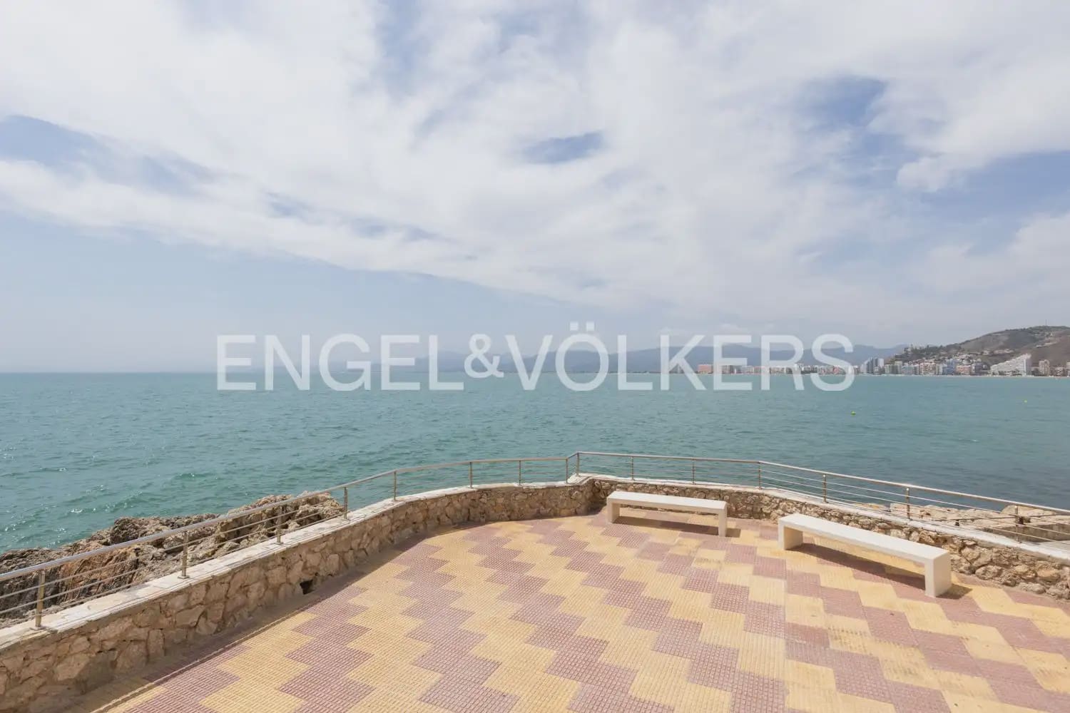 3 slaapkamer Flat te huur in Cullera met garage - € 1.500 (Ref: 9919048)
