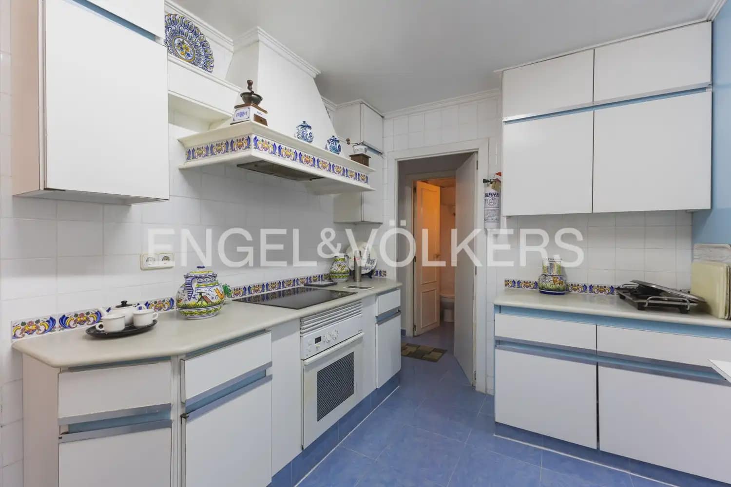5 soveværelse Lejlighed til salg i Valencia by med garage - € 1.050.000 (Ref: 9919051)