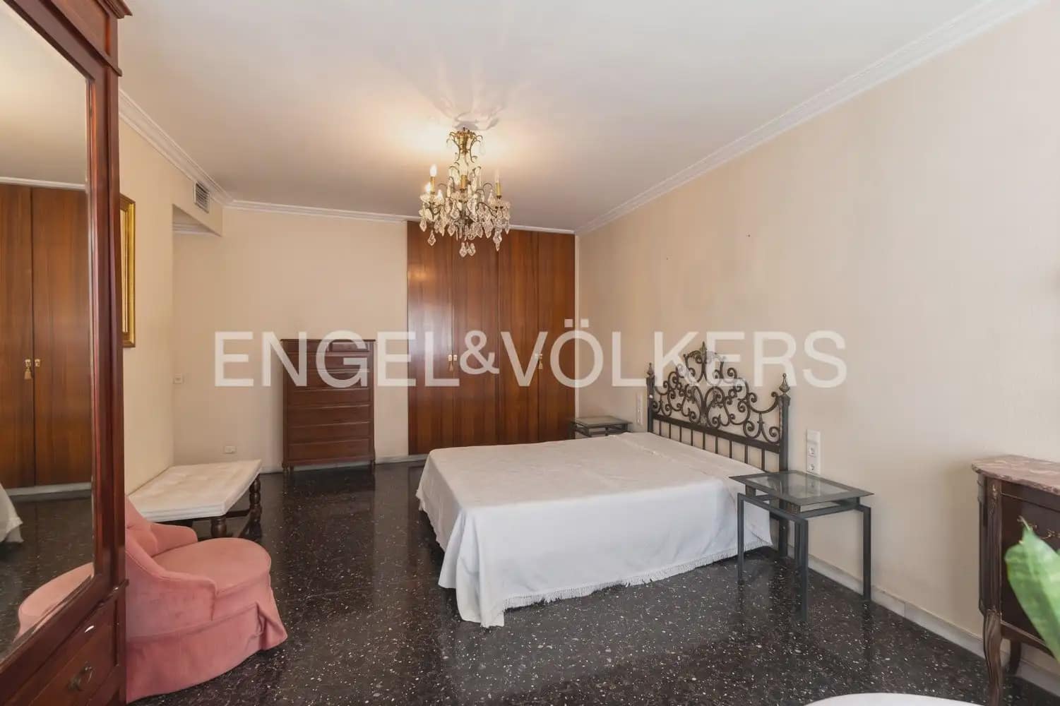 5 soveværelse Lejlighed til salg i Valencia by med garage - € 1.050.000 (Ref: 9919051)