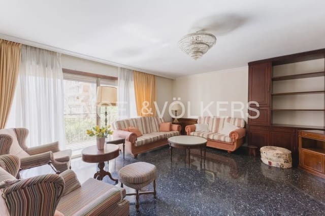 5 soveværelse Lejlighed til salg i Jaume Roig, Valencia by med garage - € 1.050.000 (Ref: 9919051)