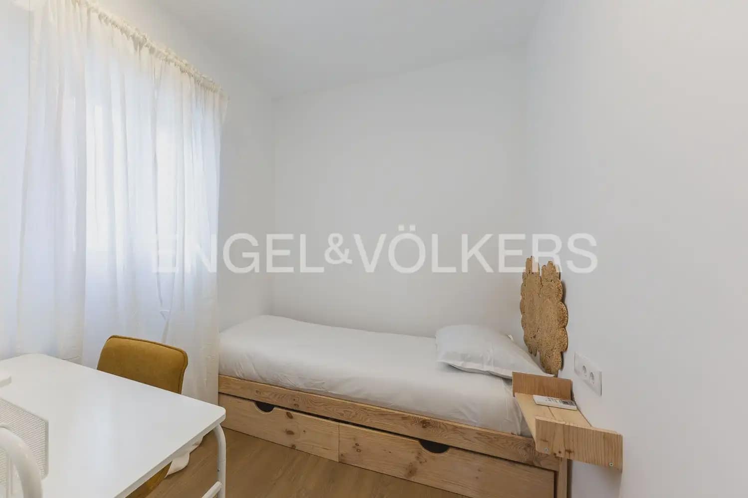 Appartement de 2 chambres à louer à Valence ville - 1 500 € (Ref: 9919118)