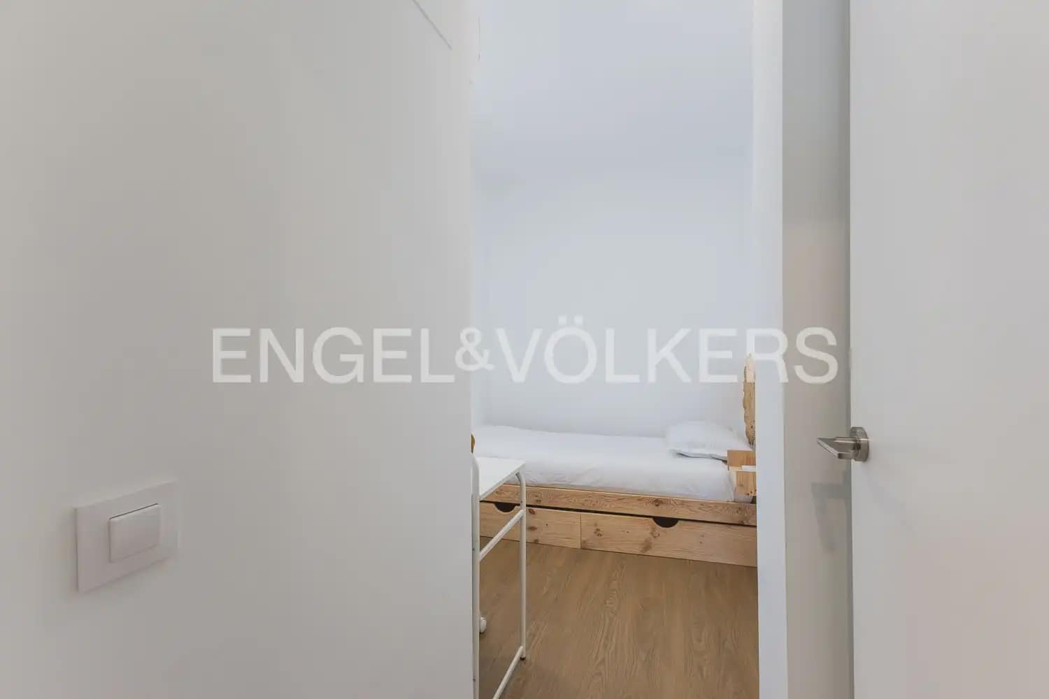 Appartement de 2 chambres à louer à Valence ville - 1 500 € (Ref: 9919118)