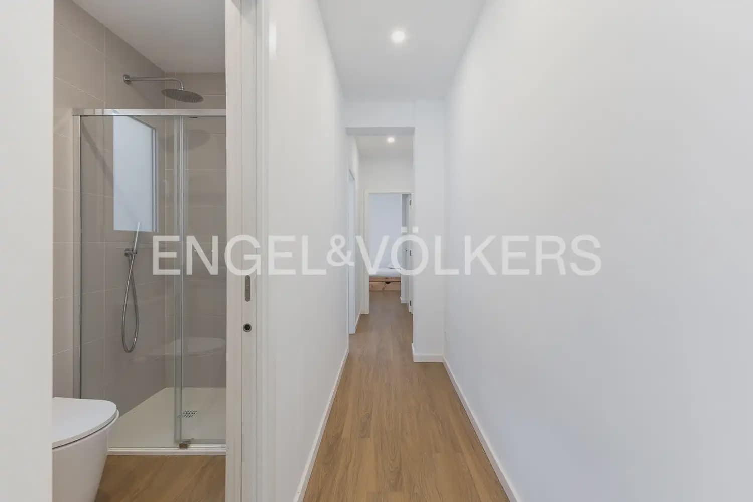 Appartement de 2 chambres à louer à Valence ville - 1 500 € (Ref: 9919118)