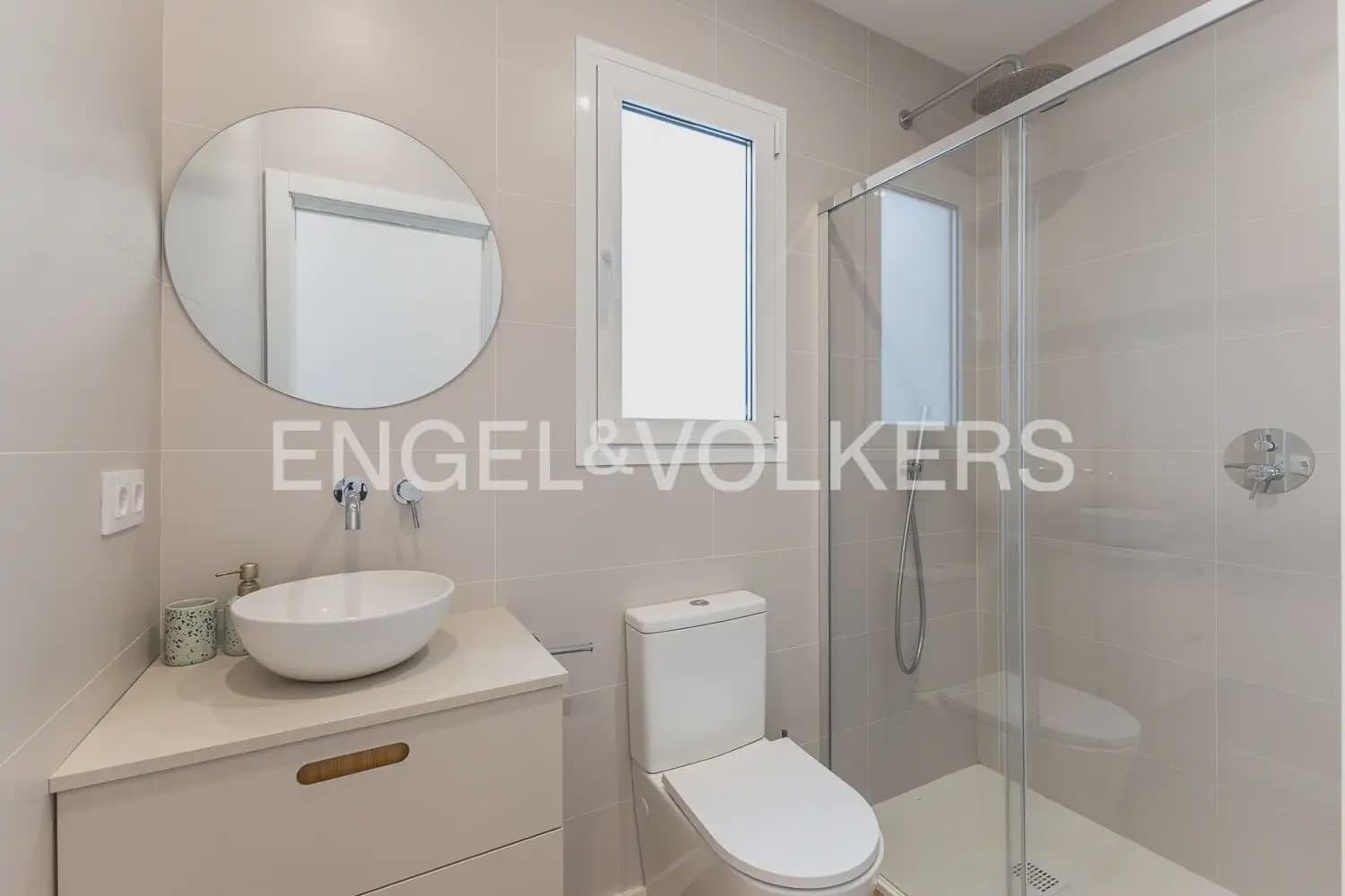 Appartement de 2 chambres à louer à Valence ville - 1 500 € (Ref: 9919118)