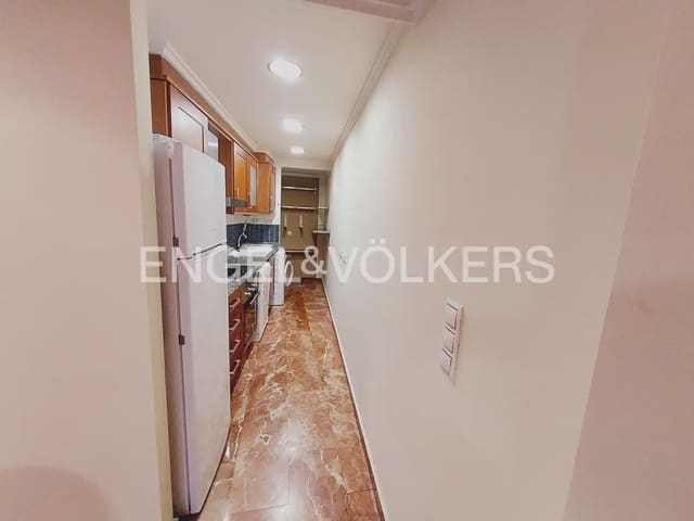 2 makuuhuone Asunto vuokrattavana paikassa El Pilar, Valencia kaupunki mukana 
autotalli - 1 475 € (Ref: 9919119)
