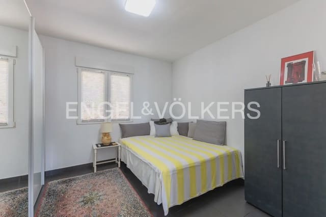 Chalet de 5 habitaciones en Orba en venta con piscina garaje - 1.195.000 € (Ref: 9920876)