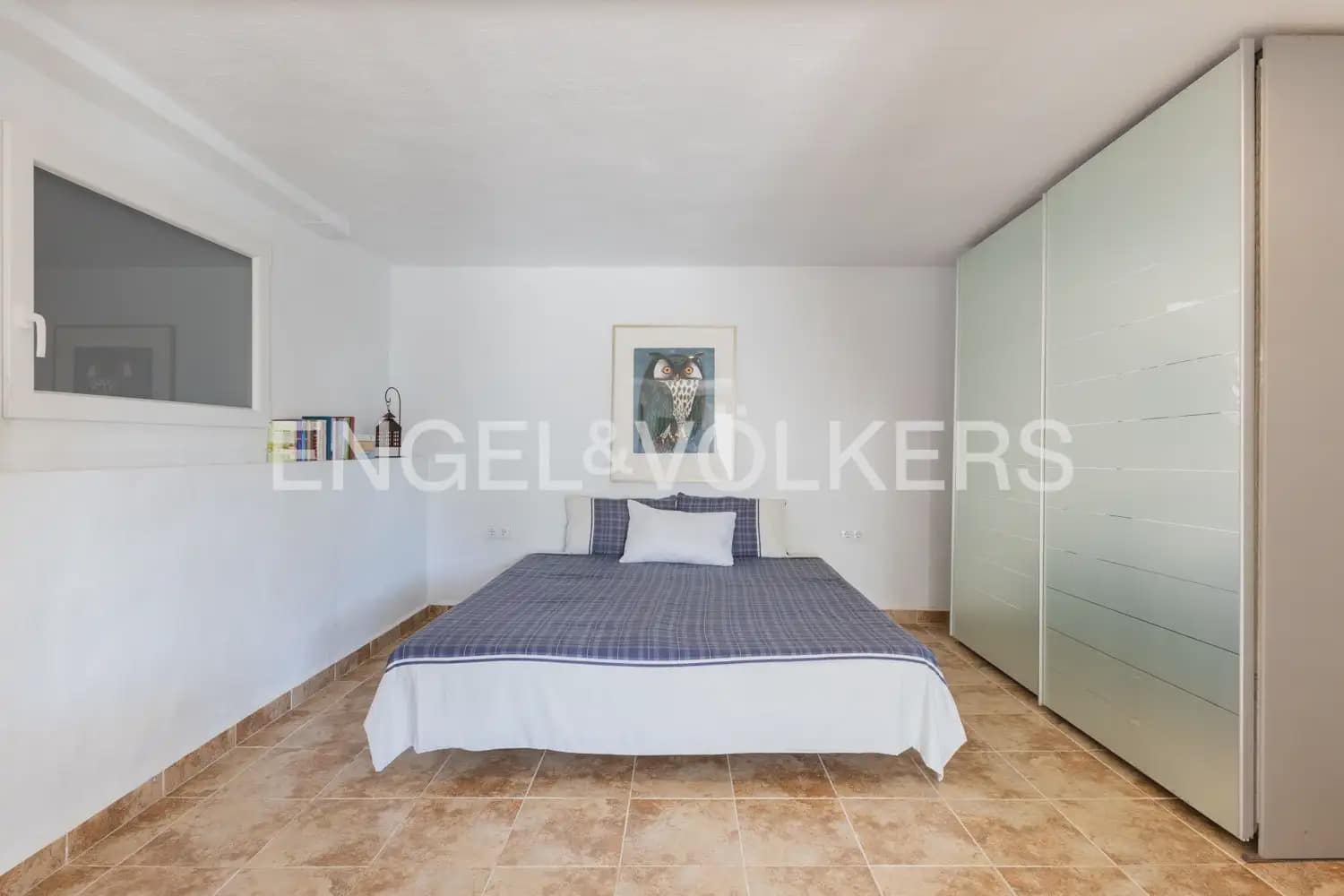 5 bedroom Villa for sale in Orba with pool garage - € 1,195,000 (Ref: 9920876)