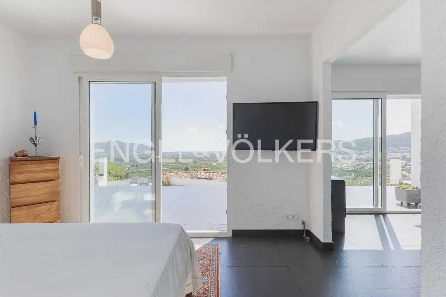 5 bedroom Villa for sale in Orba with pool garage - € 1,195,000 (Ref: 9920876)