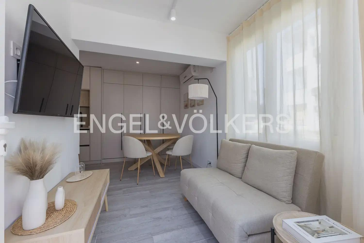 1 slaapkamer Strandappartement te huur in Denia met zwembad - € 1.000 (Ref: 9921030)